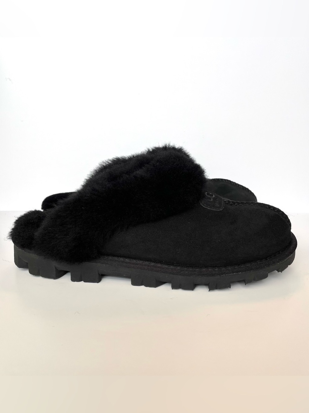 UGG Australia Coquette Shearling Collar Plush Slippers Black Women’s Size 7 - Picture 4 of 9